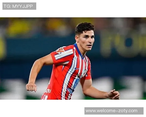 比利亚谈传统9号球员的未来与阿尔瓦雷斯的崛起