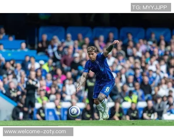 帕尔默原定复出战巴萨却因脚趾伤势再度缺席对枪手比赛